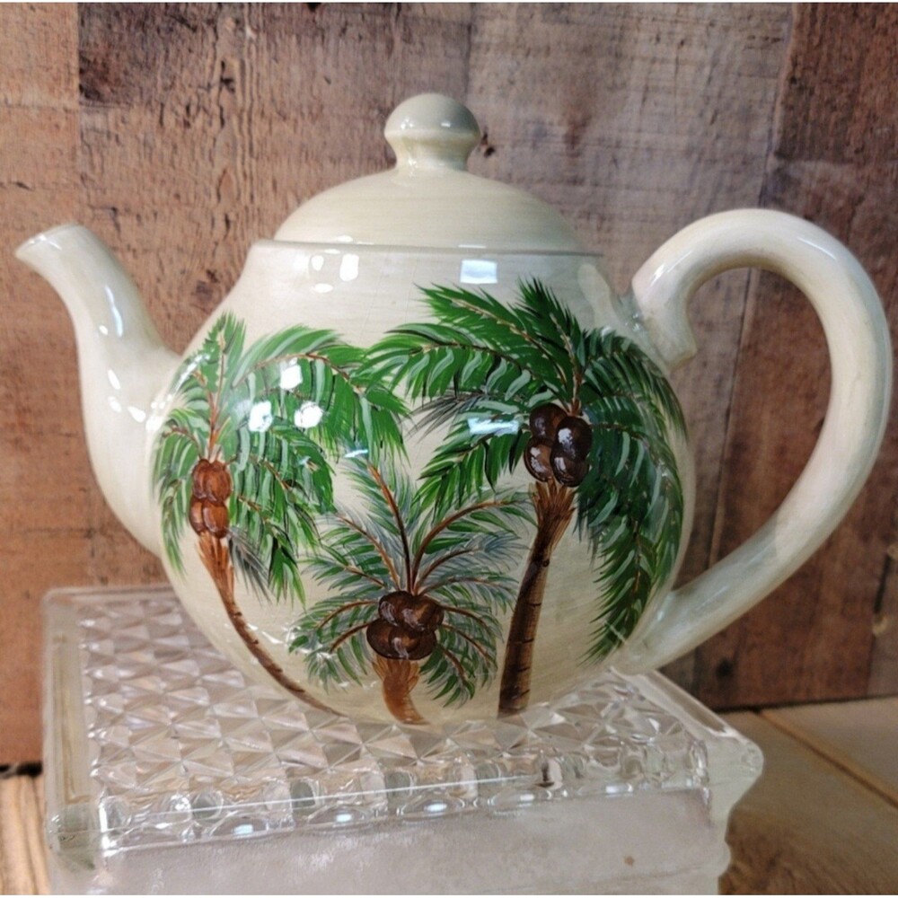 Palm Island Teapot and Cups. Palm Island Cream by FLORIDA.